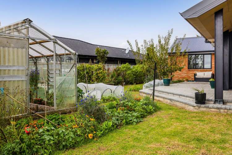 13 Carthew Street Okato_21