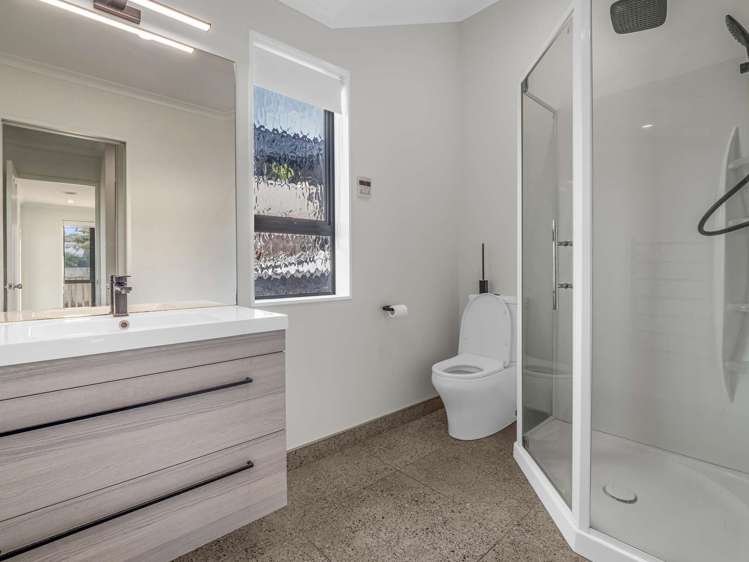 135 Baverstock Road Nawton_17