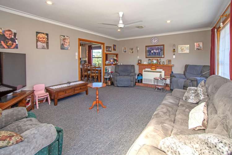 83 Vancouver Crescent Wainoni_6