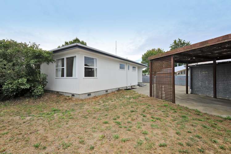 6 Stonehaven Street Flaxmere_12