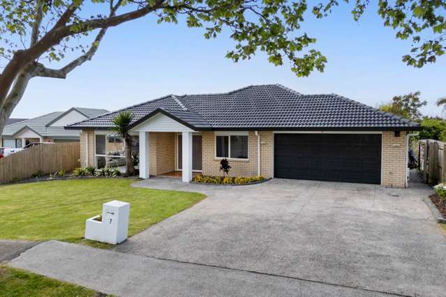 7 Nier Place East Tamaki Heights_1