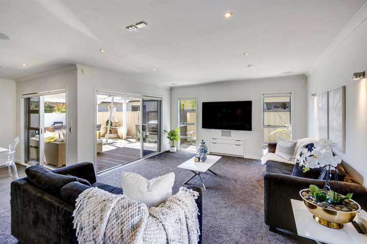 21 Tasman Drive Poraiti_5