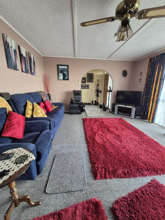 17 Girvan Place Tokoroa_3