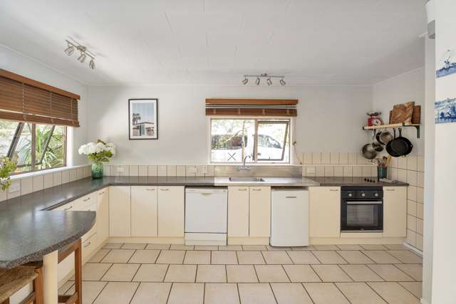 211 Mangakahia Drive Whangapoua_4