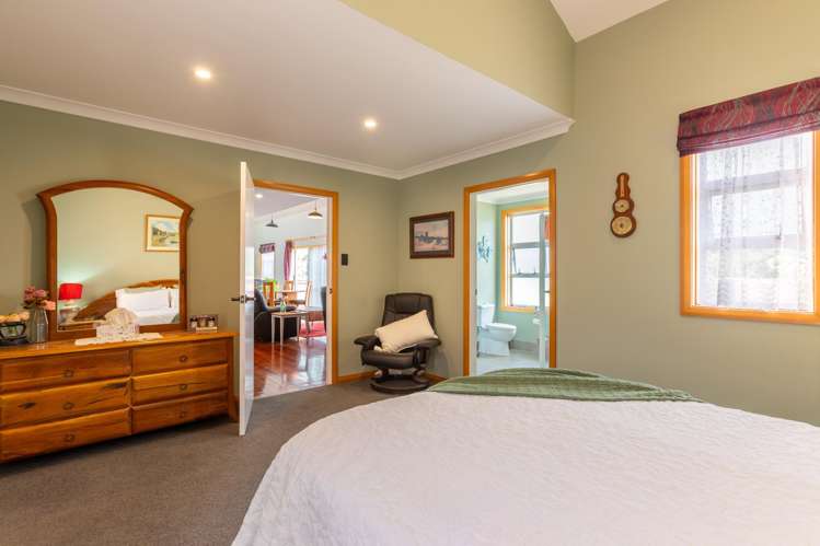 77 McLean Street Woodville_17