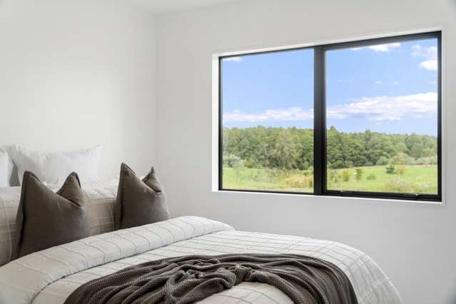 49 Nga Pona Toru Road Flat Bush_4