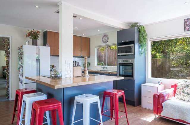 66 & 0 Russell Street Stepneyville_2