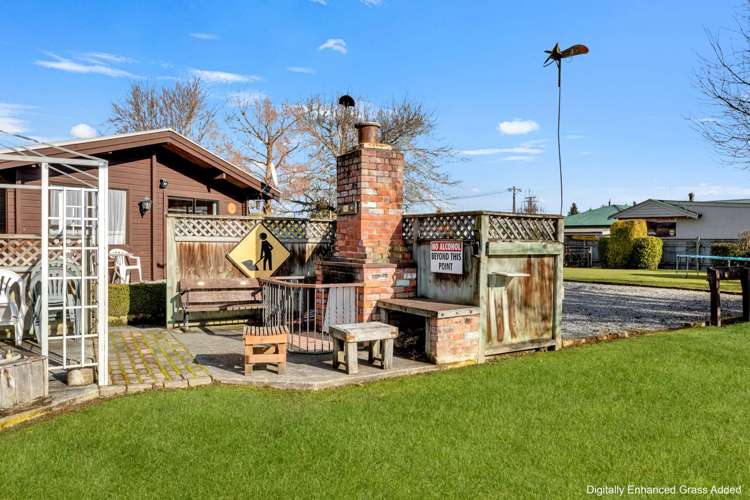 39 Newburn Street Waikaia_16