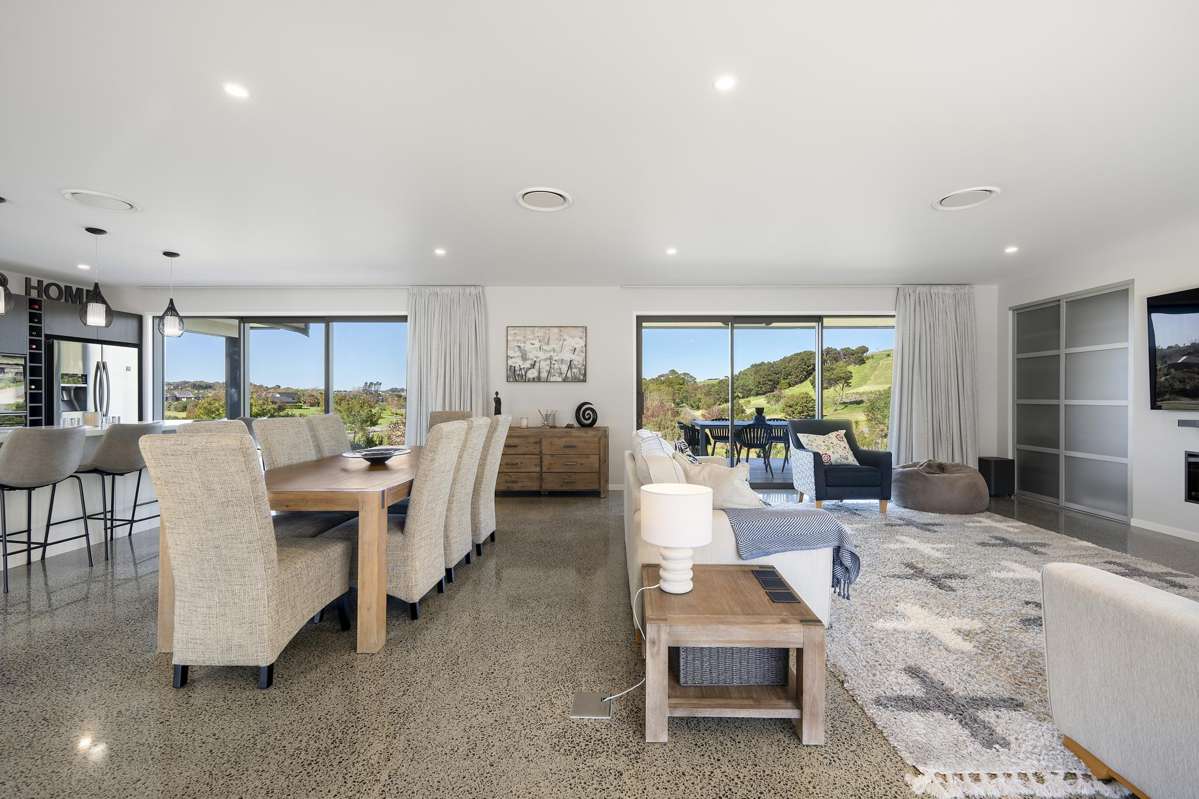 53 Robert Hastie Drive_3