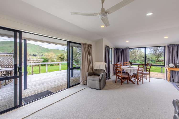 425 Te Kura Road Otane_15