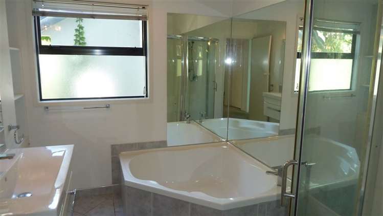 206 Reservoir Road Thames_26