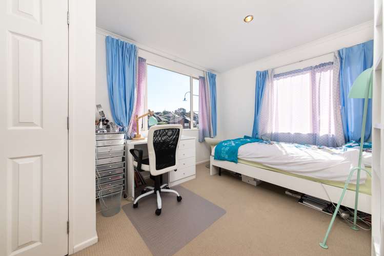 73 Mandival Avenue Flat Bush_10