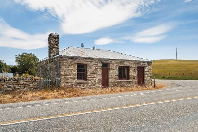 Historic stone cottage with Oscar-winning views for sale