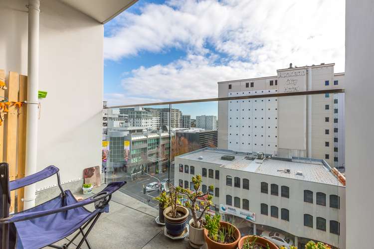 702/168 Hobson Street Auckland Central_10