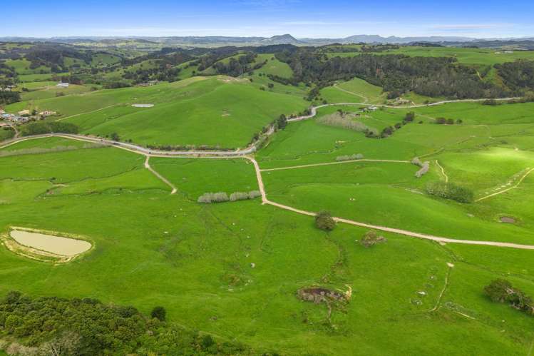 Crows Nest Road Hukerenui_9