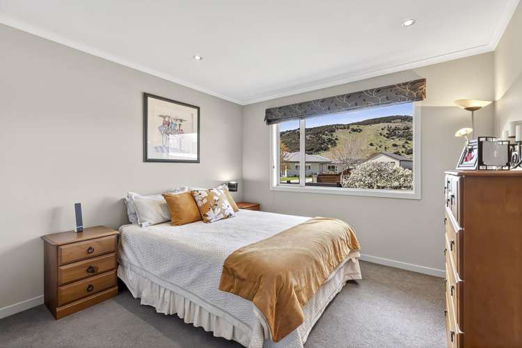 1 Moncrieff Place Wanaka_11