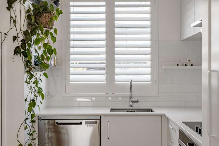 1/4 Glen Atkinson Street St Heliers_11