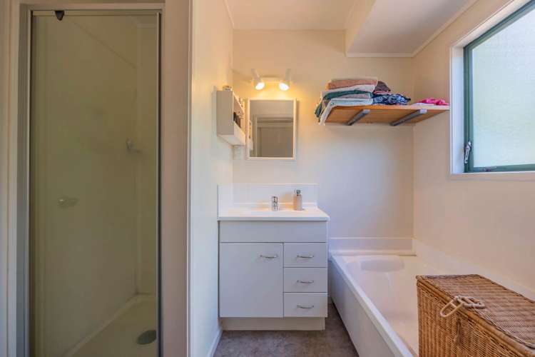 94 The Avenue Lucas Heights_32