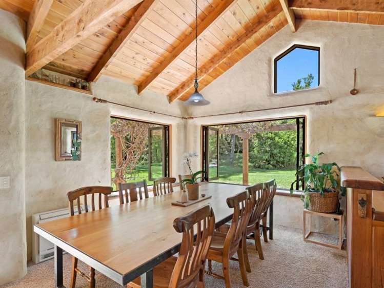 79 Riverbank Road Wanaka_4