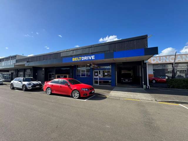 Central City Showroom - Workshop For Lease