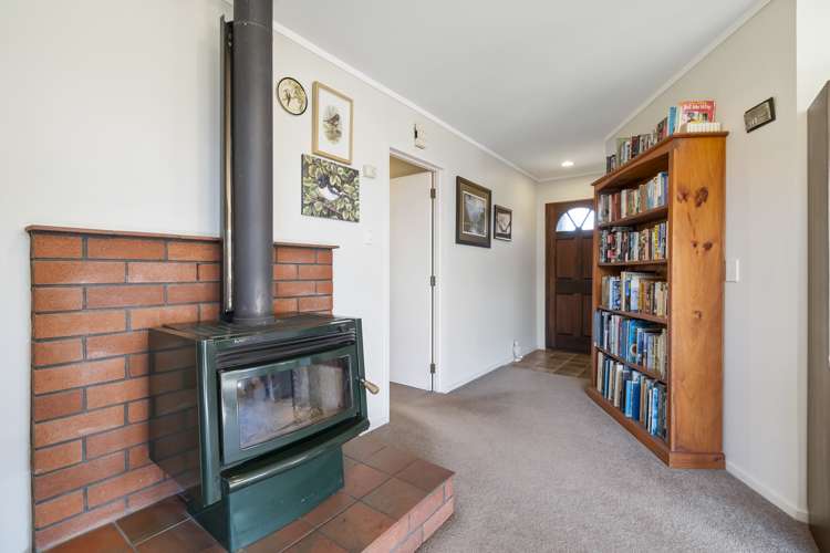 3 Hau Whiti Place Kimbolton_14