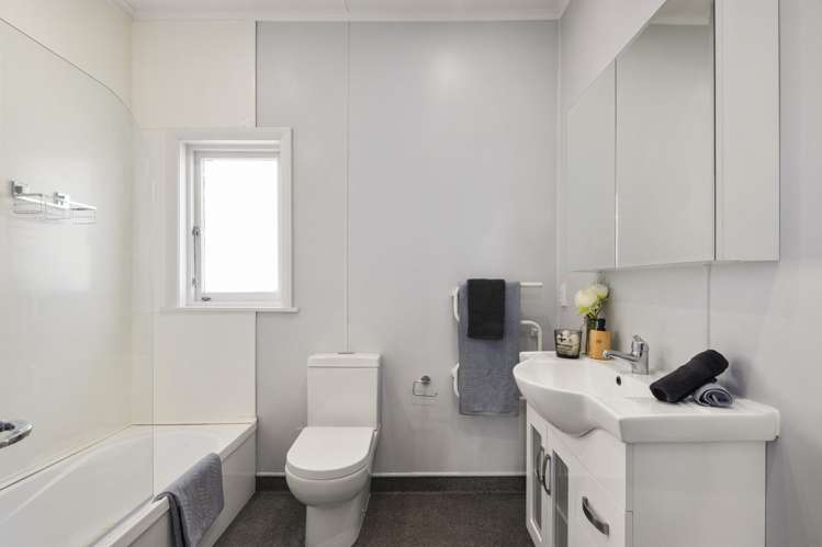 9 Liffey Street Island Bay_10