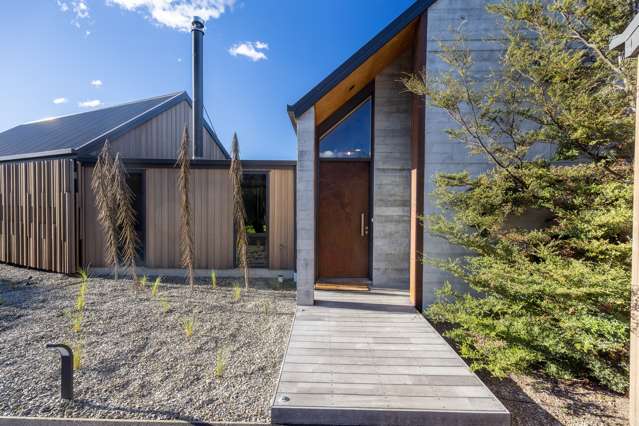 37 Matheson Crescent Albert Town_4