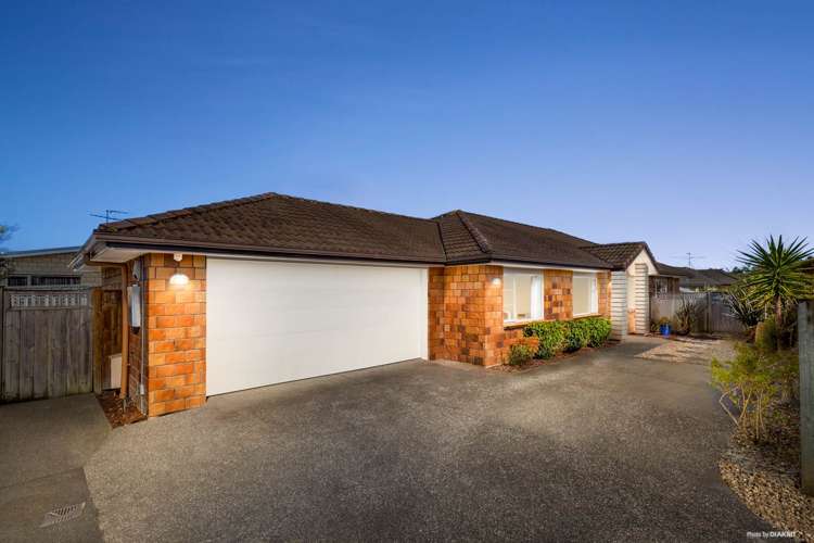 10 Allerton Place Wattle Downs_0