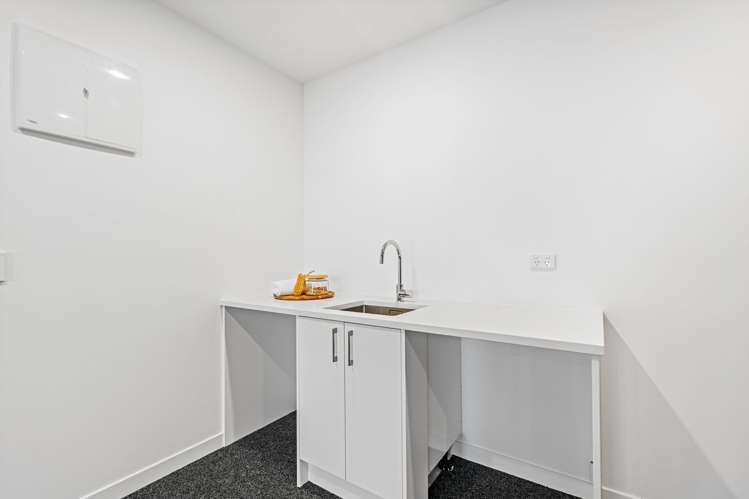 8 Te Piriti Road One Tree Point_20