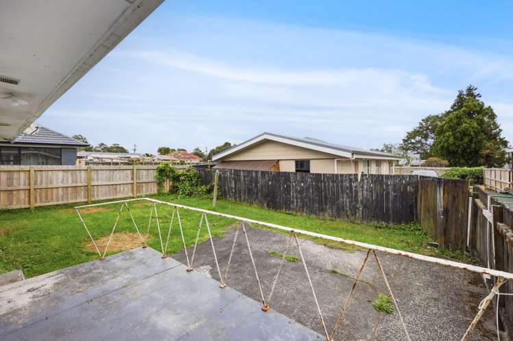 47 Fairdene Avenue Henderson_15