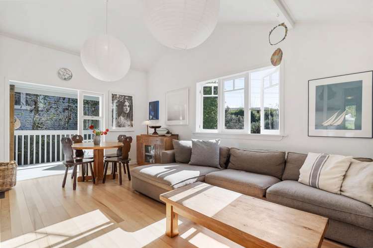 26 Tahi Terrace Glen Eden_11