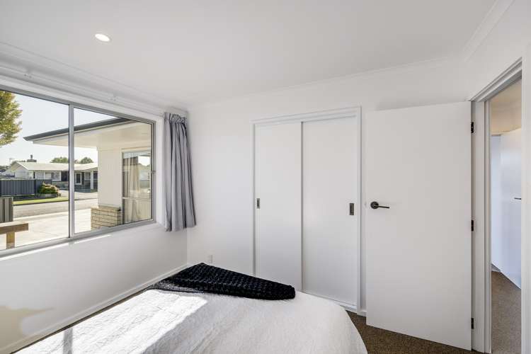 23 Laurent Place Greenmeadows_9