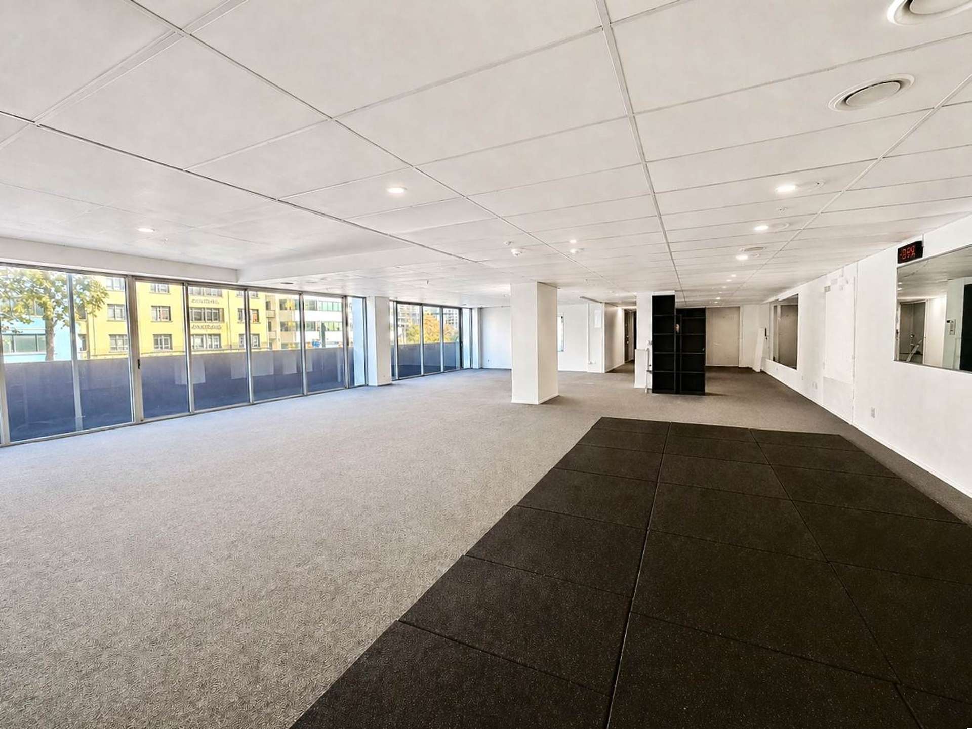 Unit CU6/2 Beach Road City Centre_0
