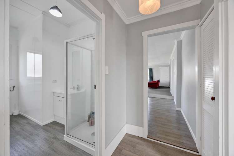 23 Layard Street Opunake_20