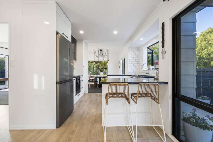 2/21 Gosford Drive Botany Downs_10