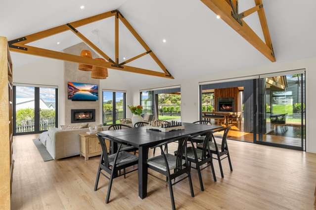 Sophisticated coastal contemporary bliss