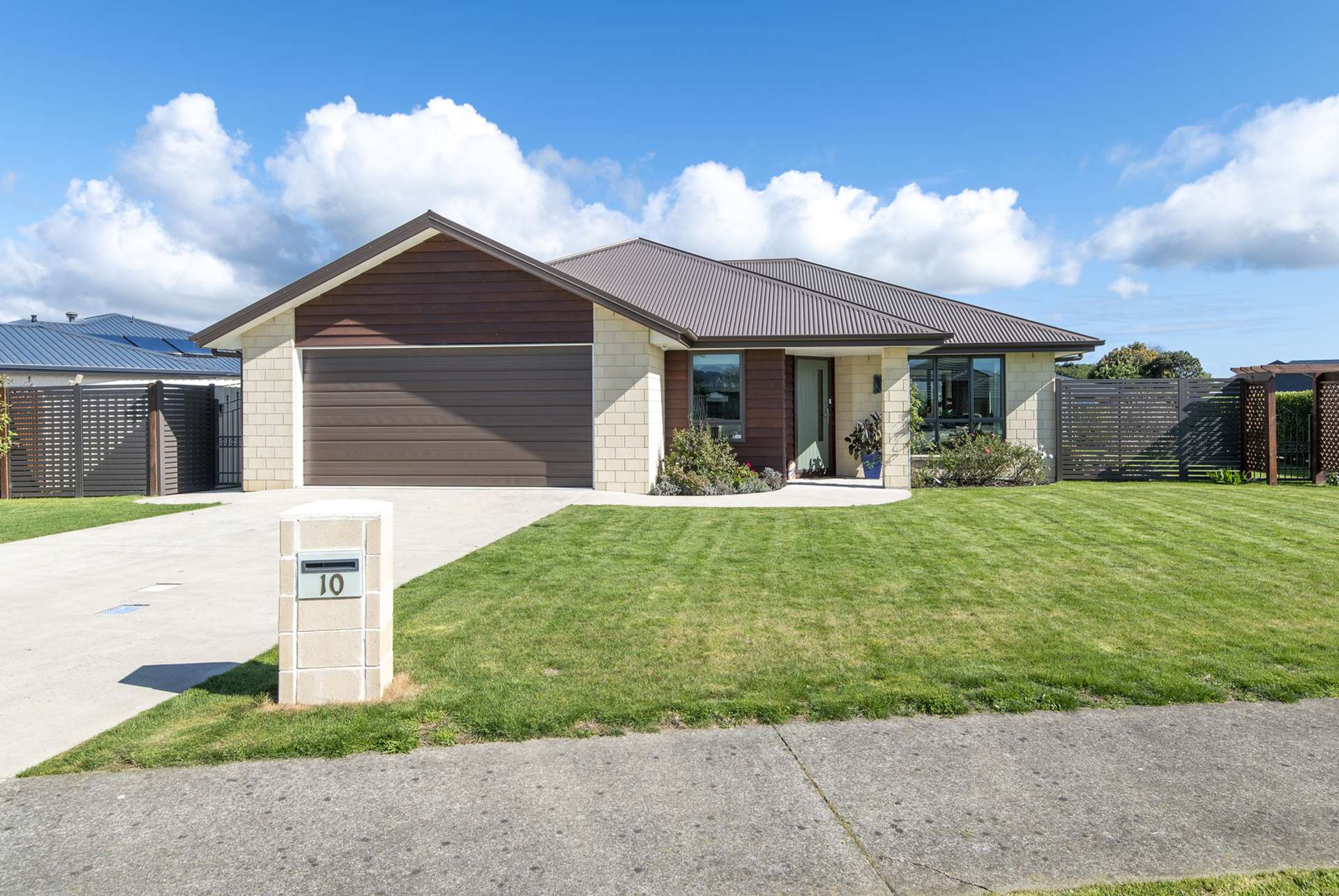 10 Gladys Place Levin_0