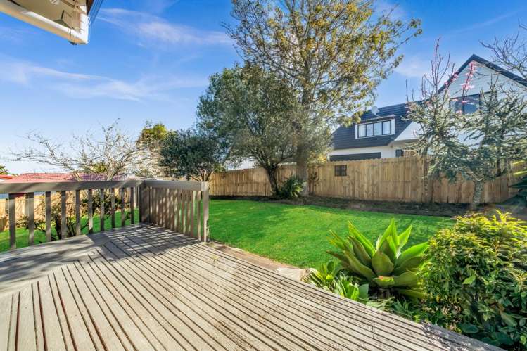 9 Cambric Place Botany Downs_31