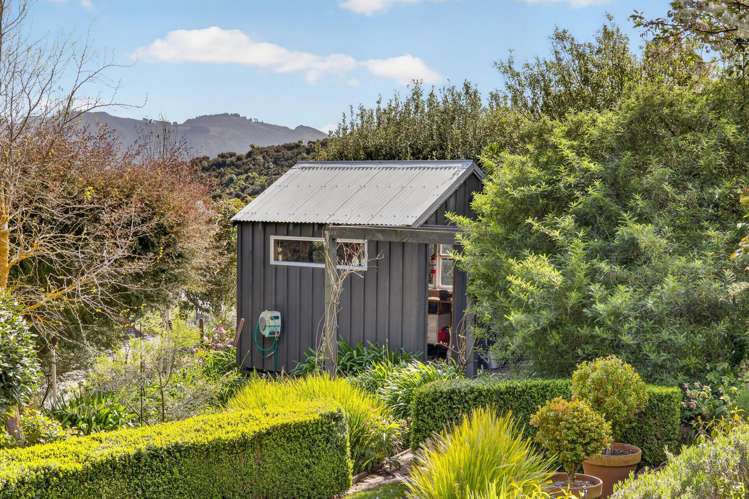 308 Marine Drive Charteris Bay_38