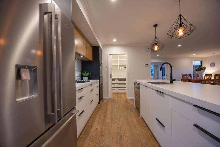 12 Huffington Place_4