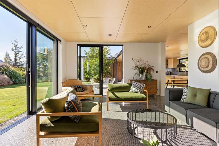 3 Torridon Court Jacks Point_8