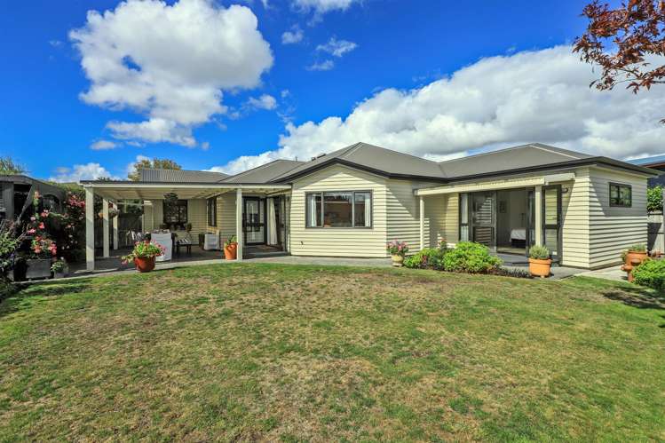 2 Kentia Place Havelock North_15