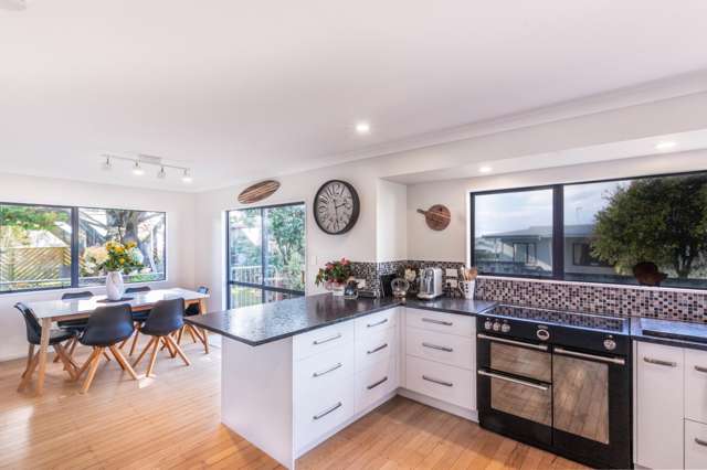 31 Dillon Street Waihi Beach_1