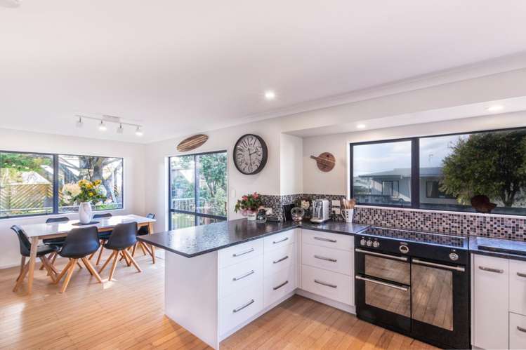 31 Dillon Street Waihi Beach_1