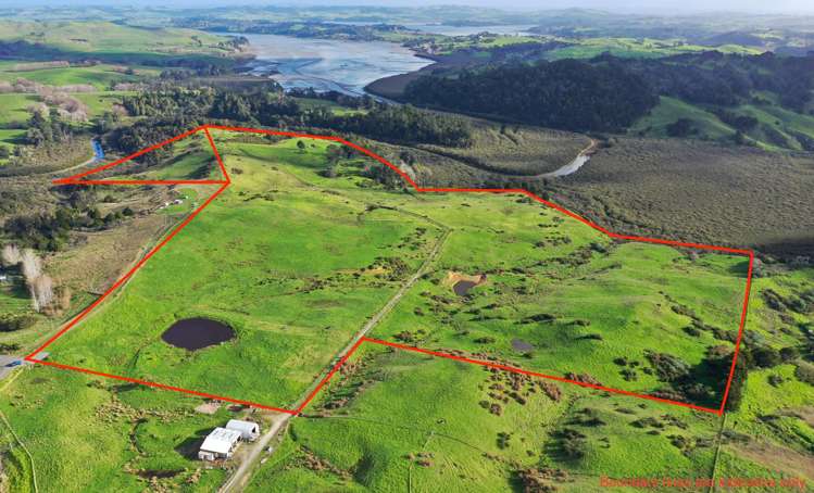 60 Te Pahi River Drive Paparoa_8