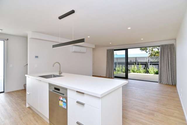 4/71 Sullivan Avenue Woolston_1