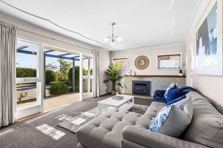 27 Breadalbane Road Havelock North_1