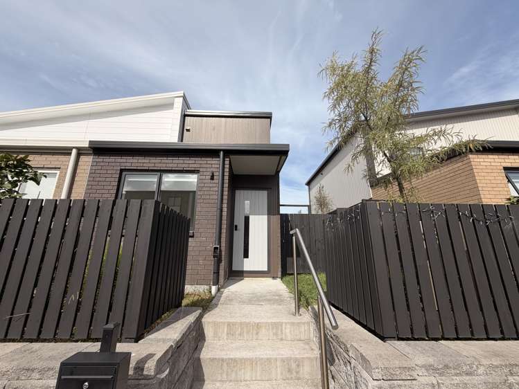 63 Selo Street Glen Eden_1
