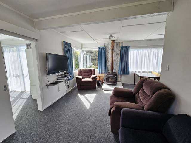 13 Kowhai Street Kaka Point_1