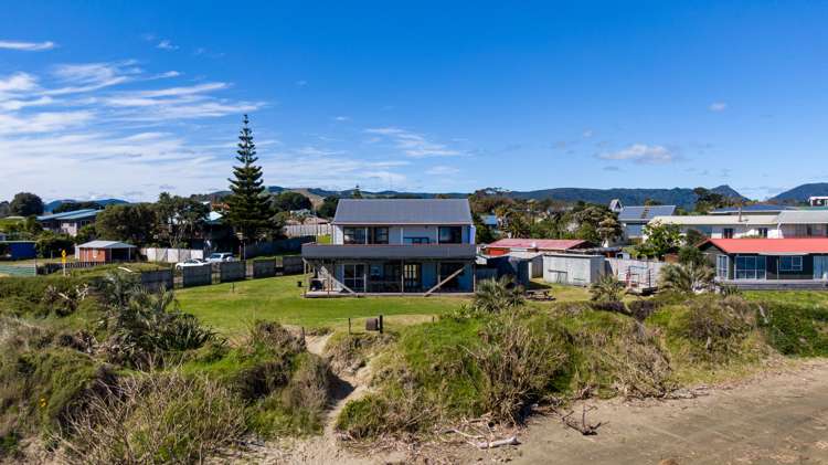 27 Kaka Street Ahipara_5